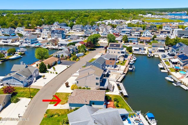 943 Mallard Drive, Lanoka Harbor, NJ 08734