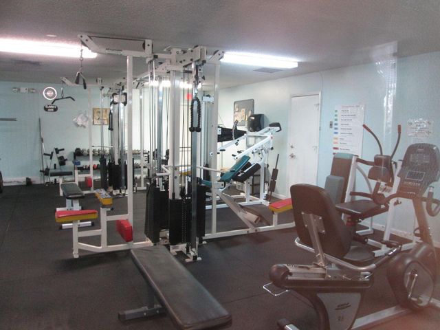 210 LAKE EVELYN Drive 210, West Palm Beach, FL 33411
