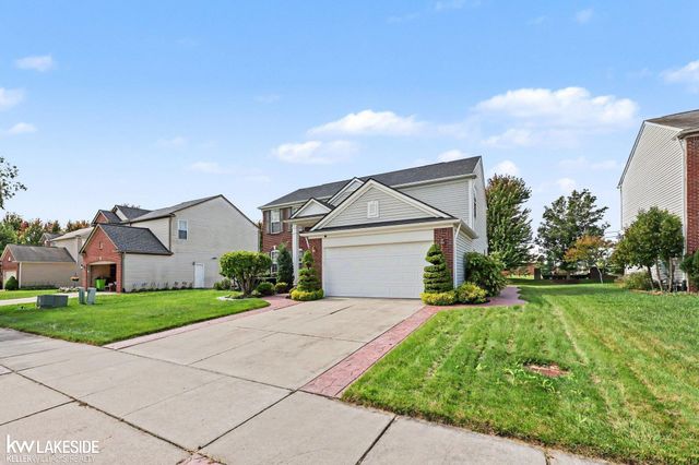 56543 Hastings Drive, Macomb, MI 48042