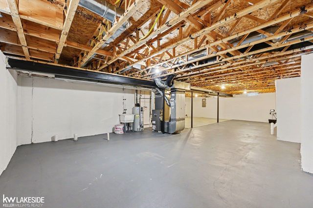 56543 Hastings Drive, Macomb, MI 48042