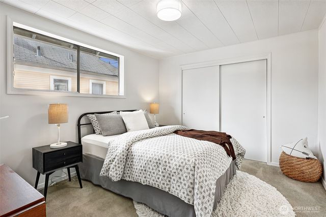 1027 NW 65th Street, Seattle, WA 98117