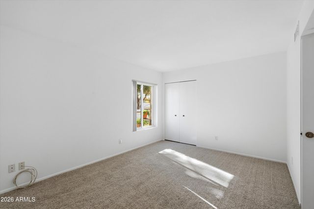 1301 E CANTERBURY Drive, Phoenix, AZ 85022