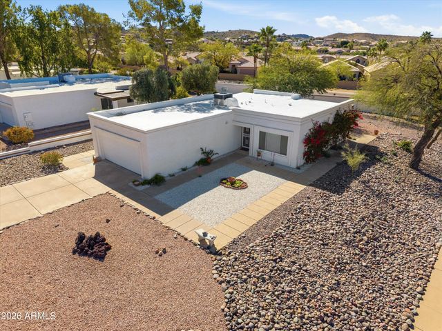 1301 E CANTERBURY Drive, Phoenix, AZ 85022