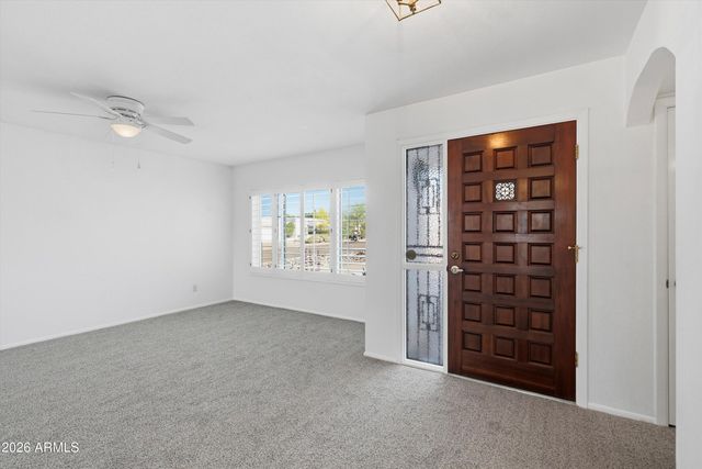 1301 E CANTERBURY Drive, Phoenix, AZ 85022