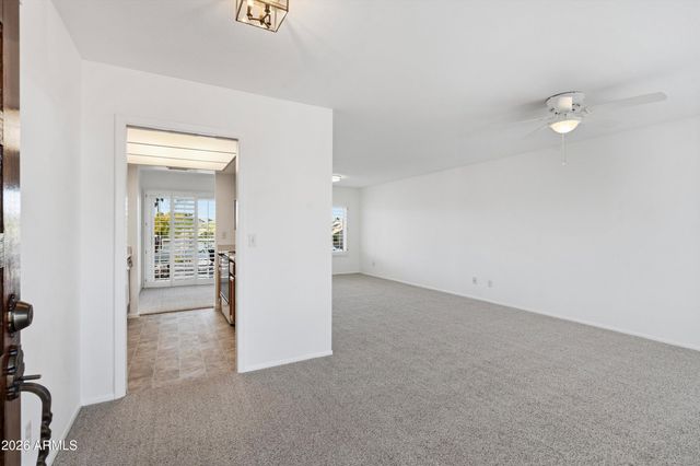 1301 E CANTERBURY Drive, Phoenix, AZ 85022