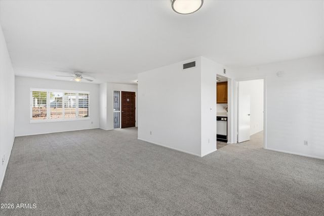 1301 E CANTERBURY Drive, Phoenix, AZ 85022