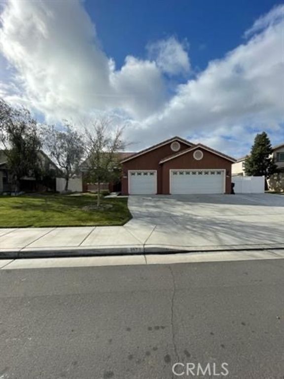 1072 Sun Up, San Jacinto, CA 92582