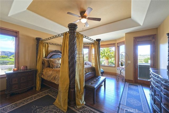 38101 Via Lobato, Temecula, CA 92592