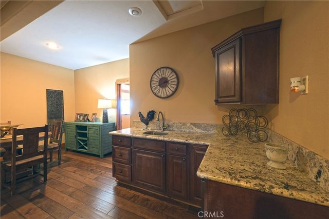 38101 Via Lobato, Temecula, CA 92592