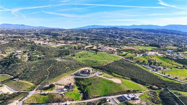 38101 Via Lobato, Temecula, CA 92592