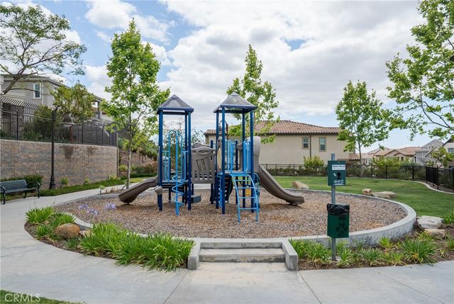 118 High Meadow, Lake Forest, CA 92610