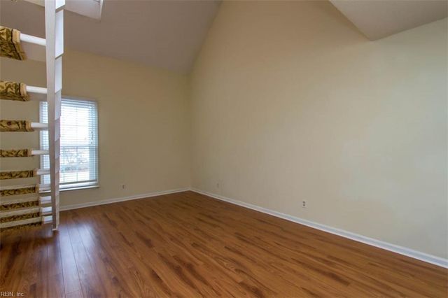 1210 Stockley Gdns Apt 606, Norfolk, VA 23517