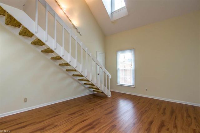 1210 Stockley Gdns Apt 606, Norfolk, VA 23517