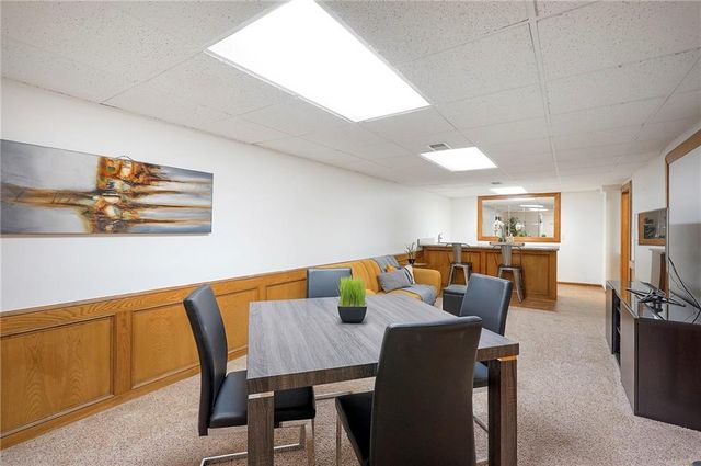 615 OVERLOOK Drive, Raymore, MO 64083