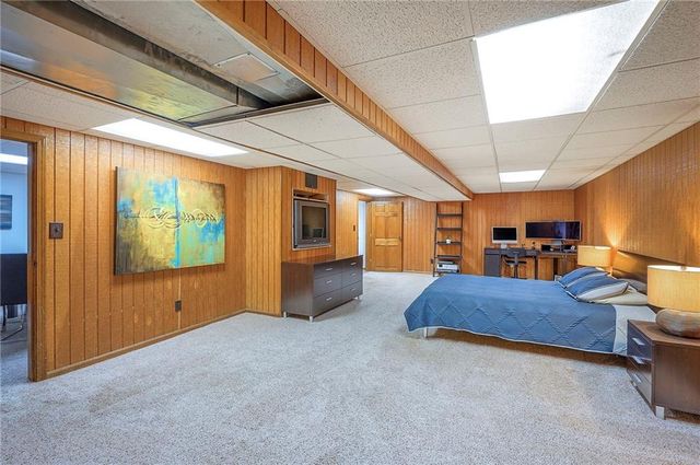 615 OVERLOOK Drive, Raymore, MO 64083