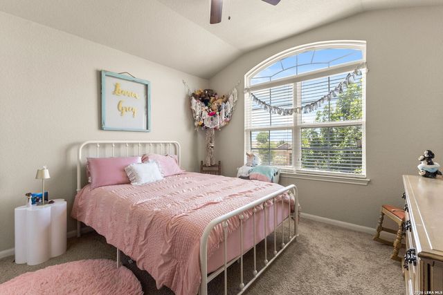 410 MOONVINE WAY, New Braunfels, TX 78130
