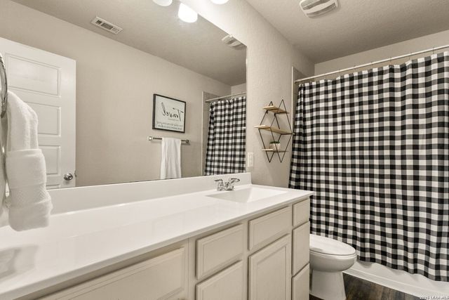 410 MOONVINE WAY, New Braunfels, TX 78130
