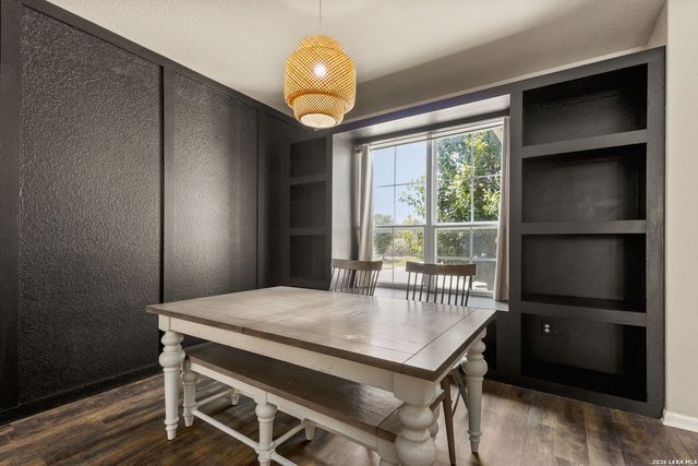 410 MOONVINE WAY, New Braunfels, TX 78130