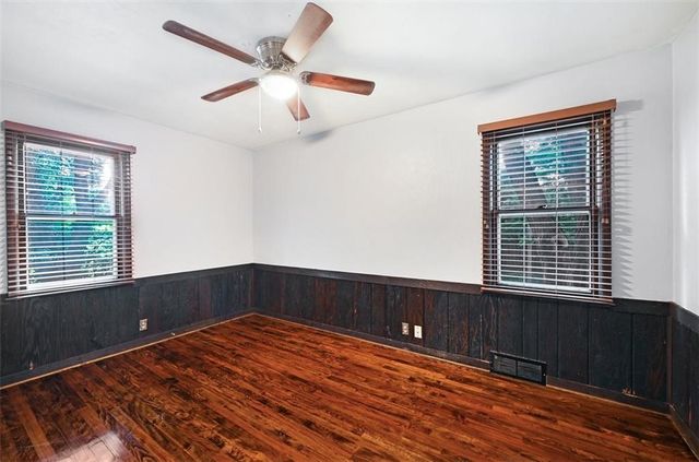 1708 S Broadway Street, Leavenworth, KS 66048