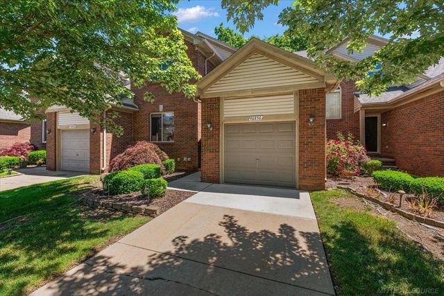46856 Jewel Drive, Macomb Twp, MI 48044