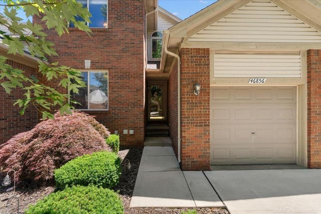 46856 Jewel Drive, Macomb Twp, MI 48044