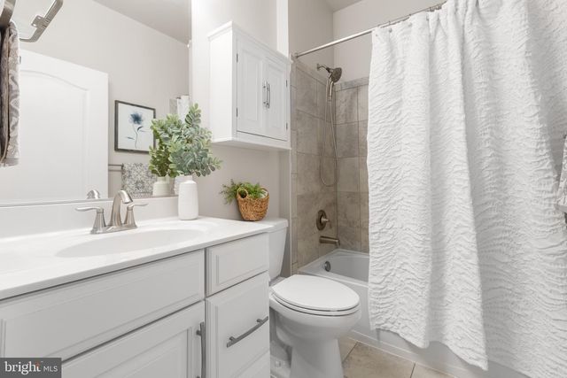 9808 WHITE OAK SWAMP CT, Fredericksburg, VA 22407