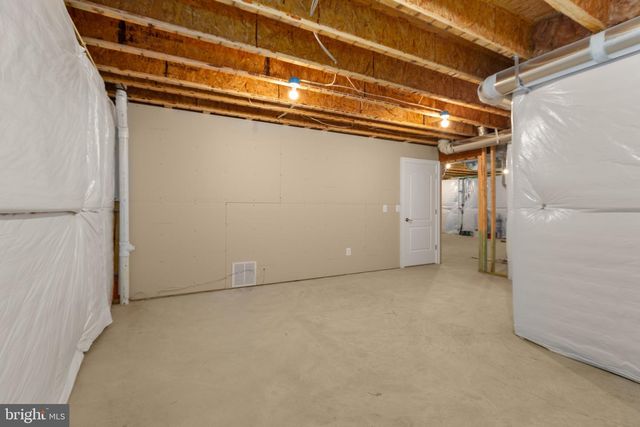 9808 WHITE OAK SWAMP CT, Fredericksburg, VA 22407