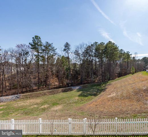 9808 WHITE OAK SWAMP CT, Fredericksburg, VA 22407