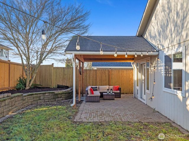 6418 105th Place NE, Marysville, WA 98270