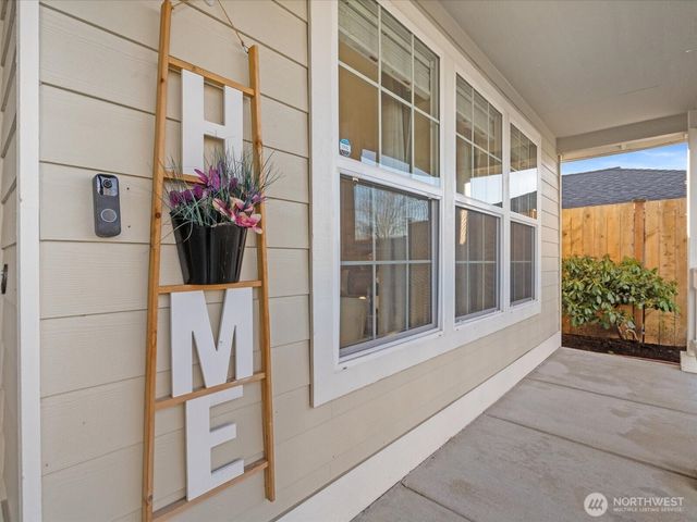 6418 105th Place NE, Marysville, WA 98270