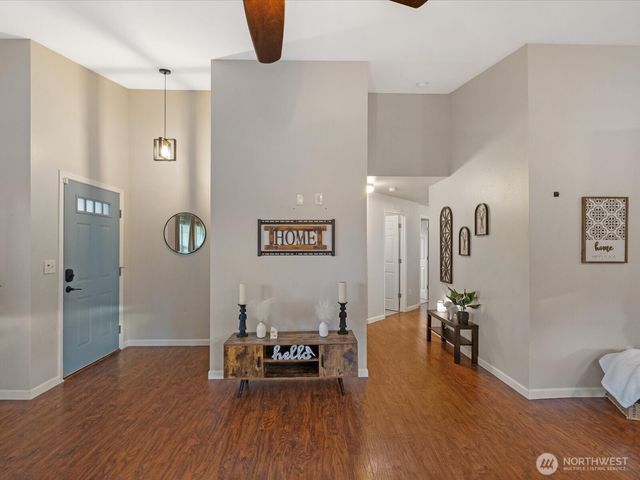 6418 105th Place NE, Marysville, WA 98270