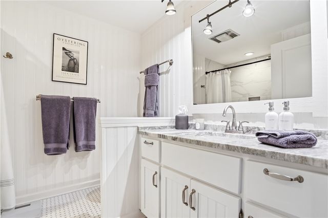 1 Marina Drive 309AB, St Simons Island, GA 31522