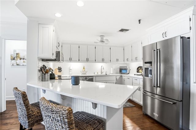 1 Marina Drive 309AB, St Simons Island, GA 31522