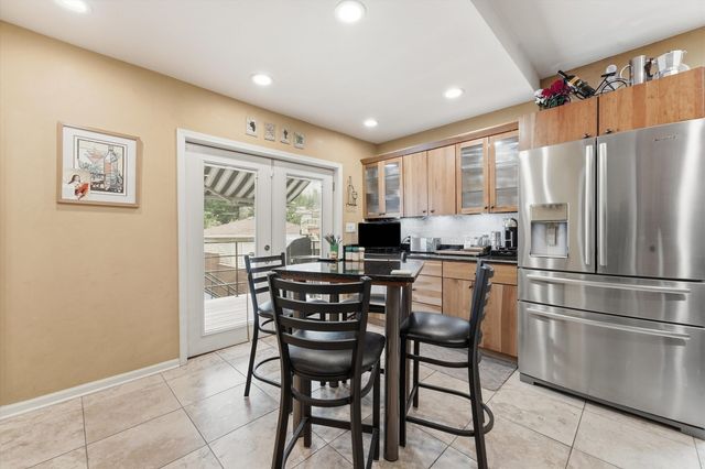 3619 S Parnell Avenue, Chicago, IL 60609