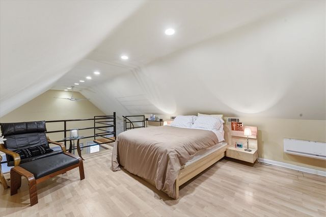 3619 S Parnell Avenue, Chicago, IL 60609