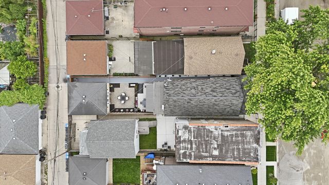 3619 S Parnell Avenue, Chicago, IL 60609