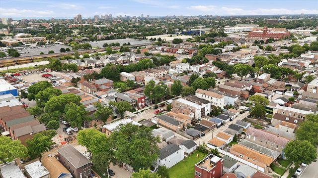 3619 S Parnell Avenue, Chicago, IL 60609