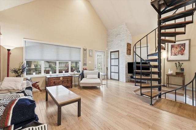 3619 S Parnell Avenue, Chicago, IL 60609