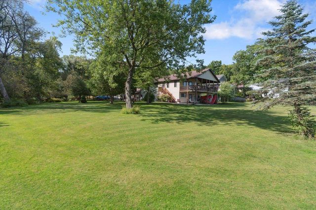 W954 Spring Grove Road, Green Lake, WI 54971