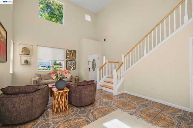 687 Rockspray Circle, Pittsburg, CA 94565