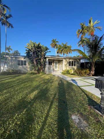 424 La Villa Dr 1, Miami Springs, FL 33166