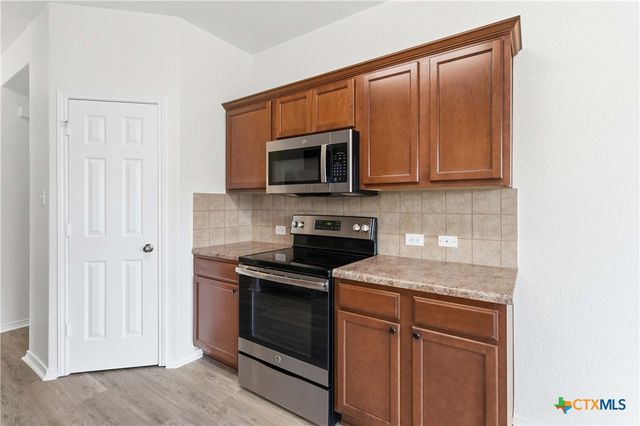 2423 Dimmitt Drive, New Braunfels, TX 78130