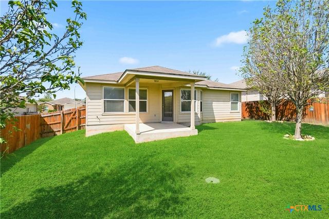 2423 Dimmitt Drive, New Braunfels, TX 78130