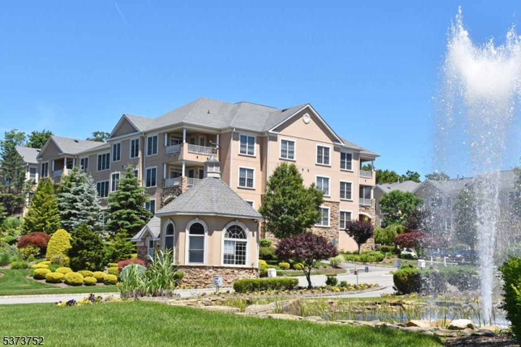 2202 Johnson Dr, Rockaway Twp., NJ 07866