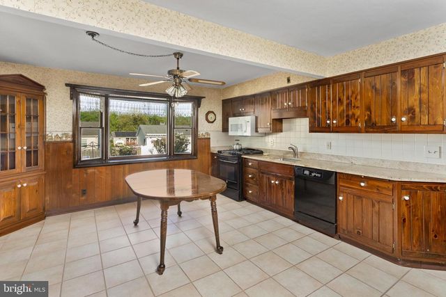 436 PAXSON AVE, Hamilton, NJ 08690