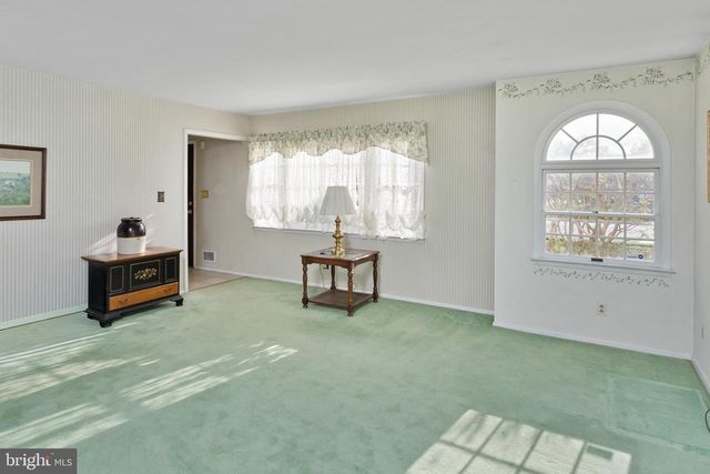 436 PAXSON AVE, Hamilton, NJ 08690