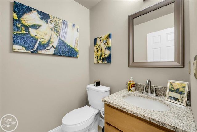 32058 Shadywood Drive, Chesterfield Twp, MI 48047