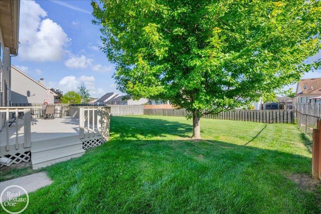 32058 Shadywood Drive, Chesterfield Twp, MI 48047
