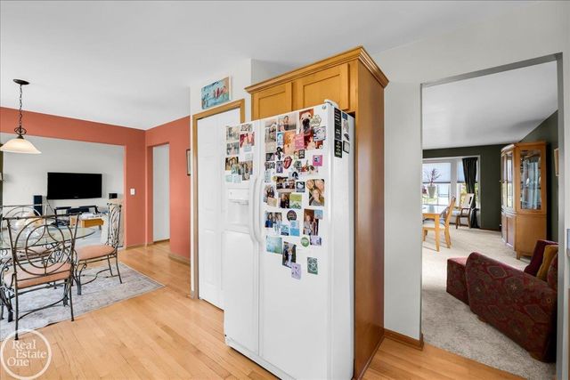 32058 Shadywood Drive, Chesterfield Twp, MI 48047
