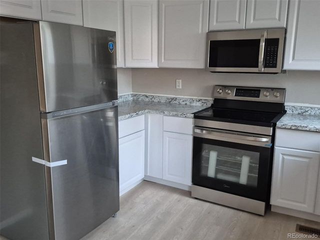 16743 E Kenyon Dr, Aurora, CO 80013